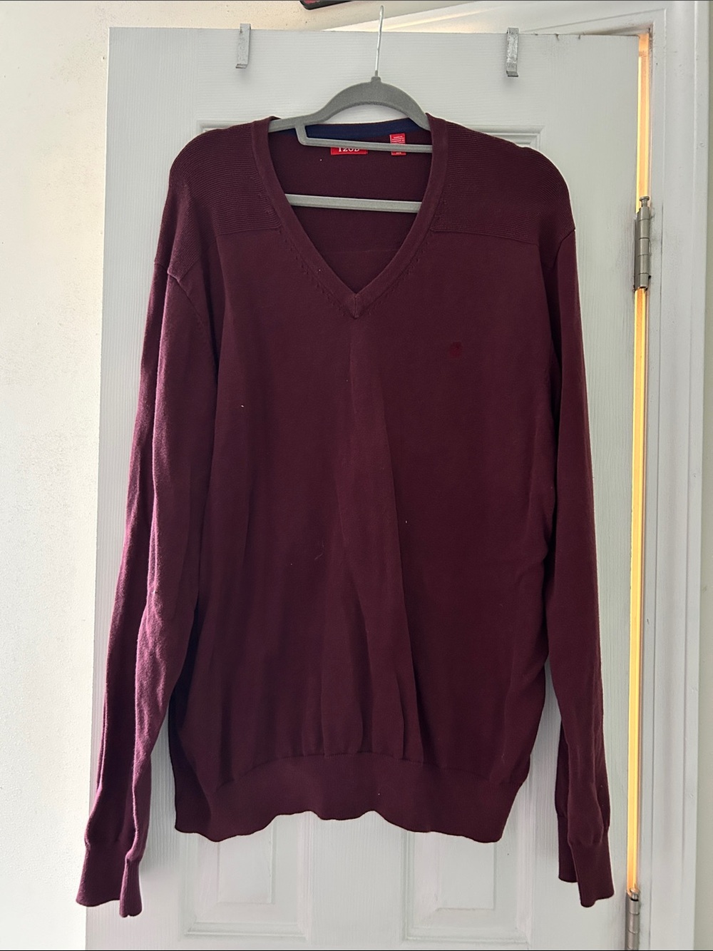 Hugo Boss Men's V-Neck Sweater - Wine